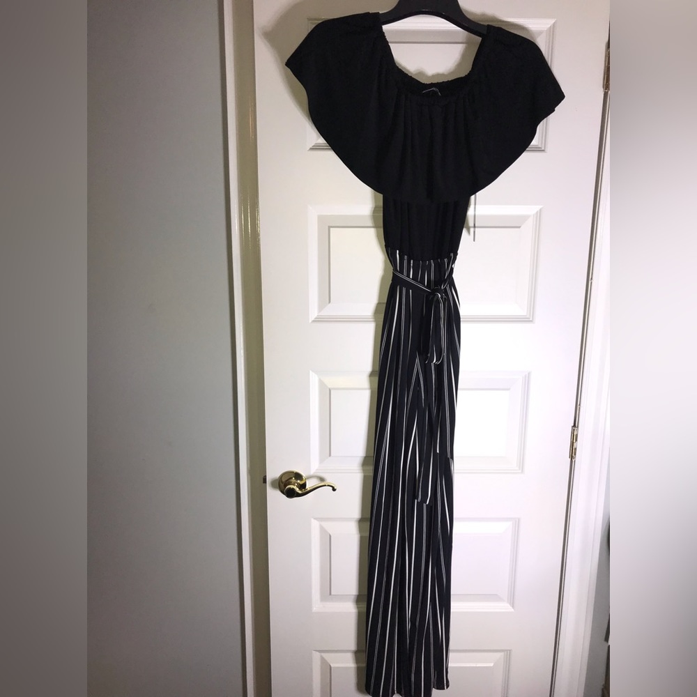 BEBE Jumpsuit Black and White Size: 10